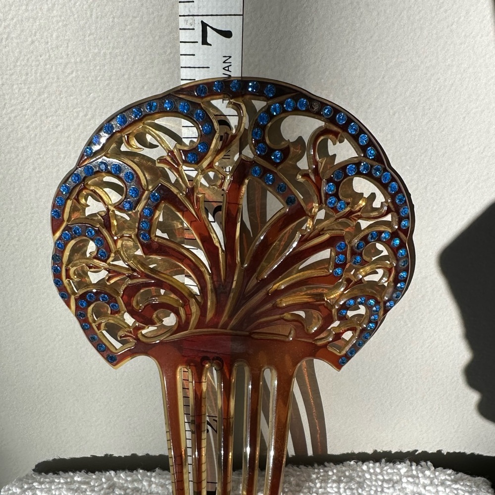 Antique Tortoise Shell Blue Rhinestone Hair Combs - Picture 6 of 13